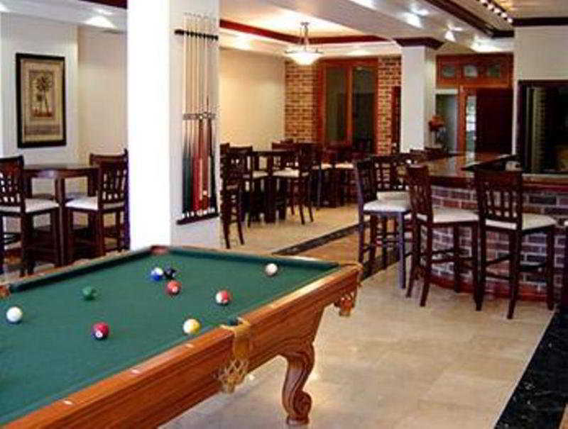 Renaissance Tower Hotel Belize City Eksteriør billede
